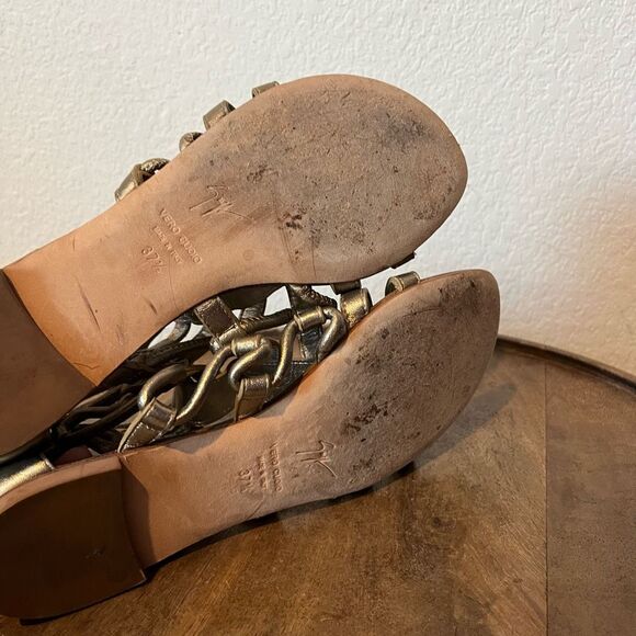 Giuseppe Zanotti Napa Silk Boost Gold Gladiator Flat Sandals Size 37.5 US 7.5 - Picture 8 of 8
